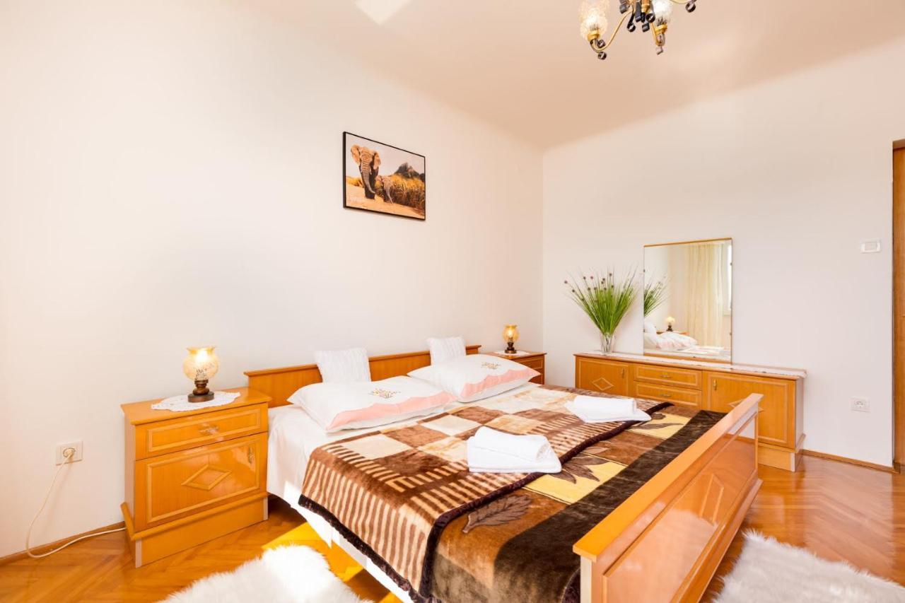 Apartman Tena Пунат Экстерьер фото